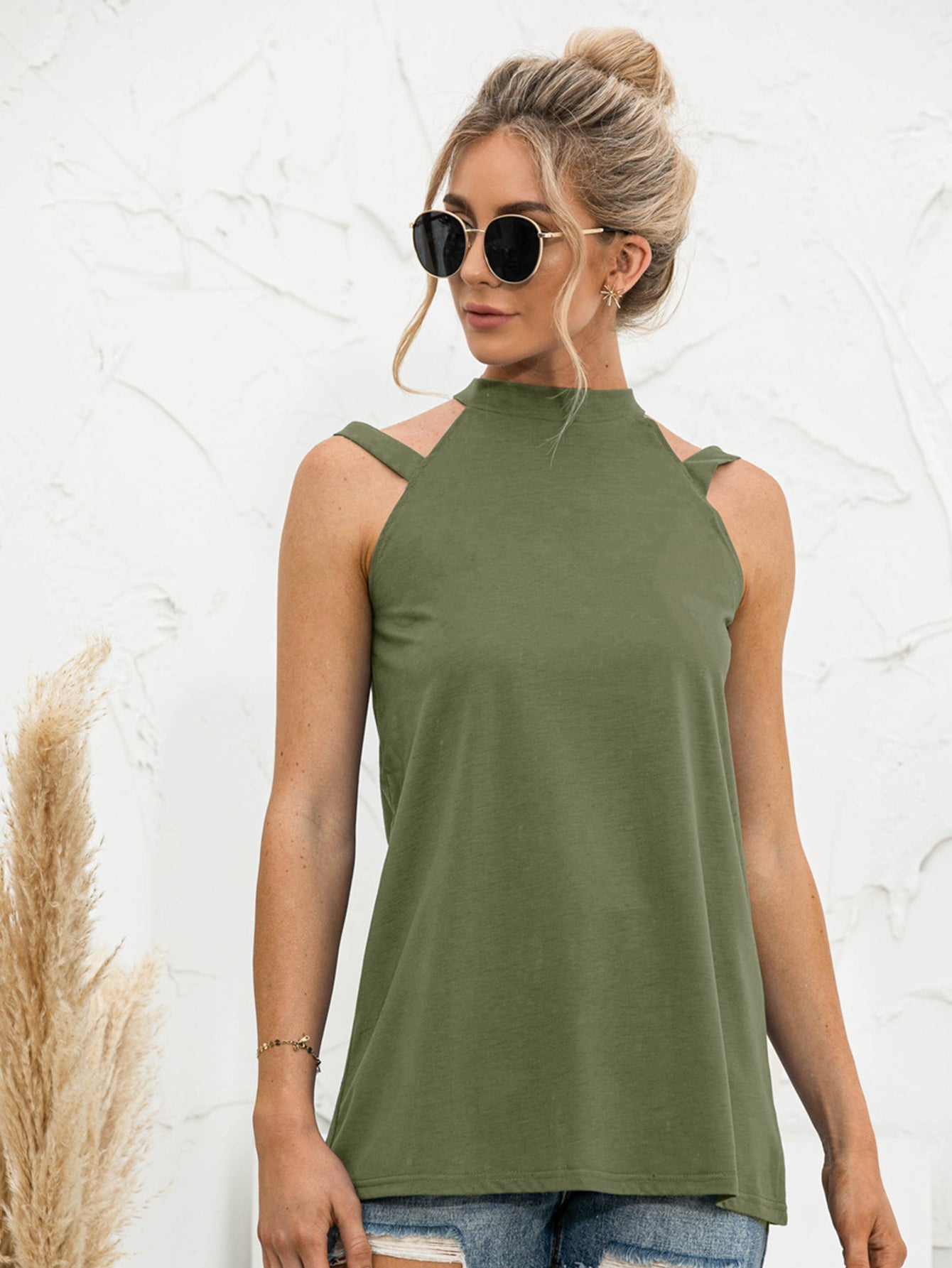 Cutout Mock Neck Tank - Flyclothing LLC