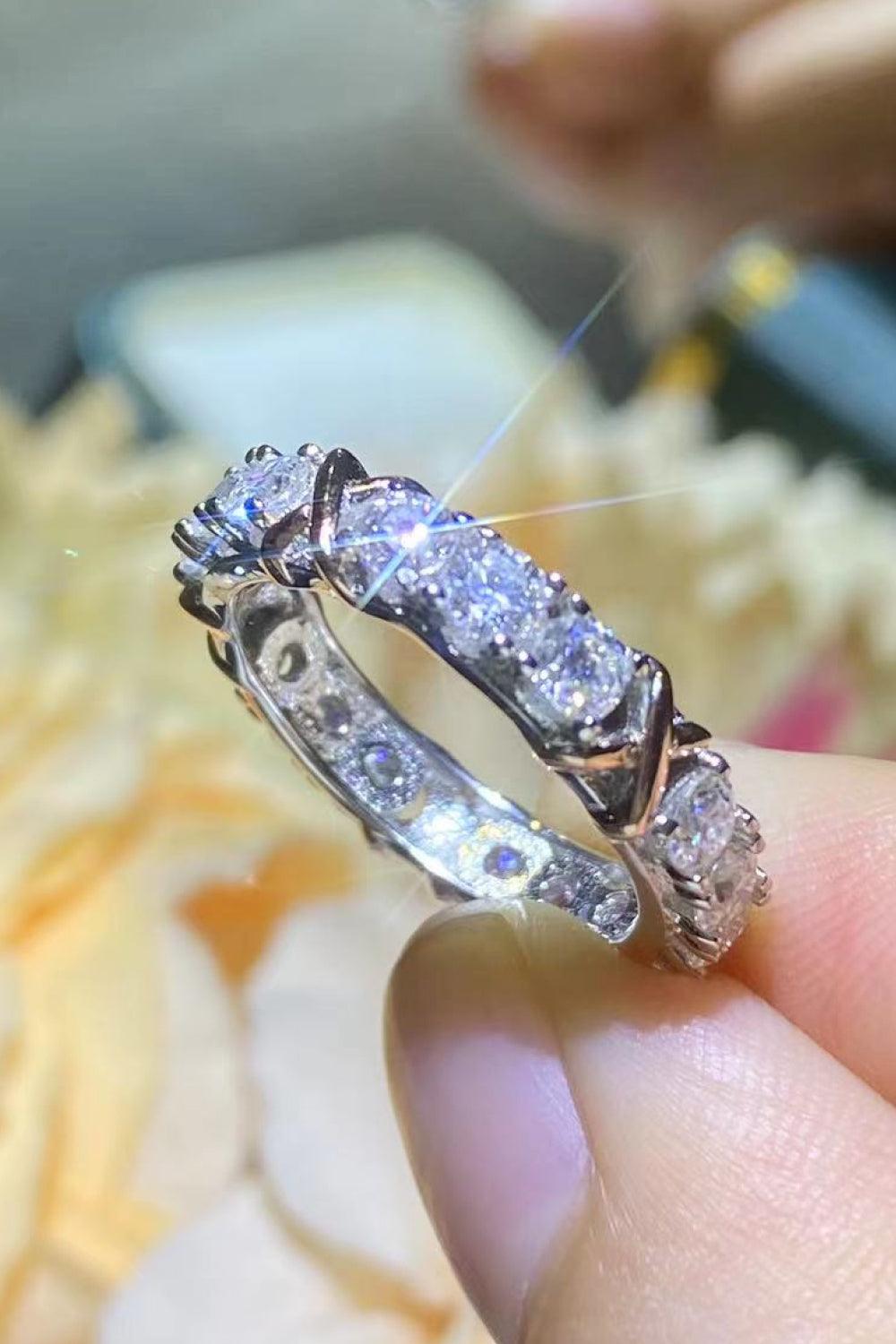 Feel The Joy 1.5 Carat Moissanite Ring - Flyclothing LLC