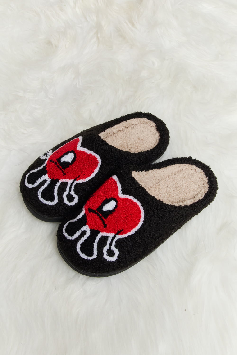 Melody Love Heart Print Plush Slippers Black / M