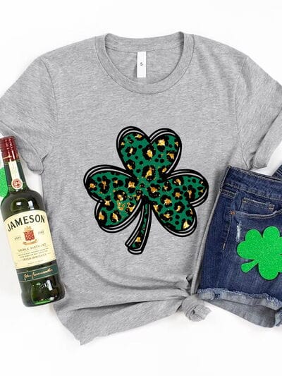 Lucky Clover Round Neck Short Sleeve T-Shirt - Flyclothing LLC