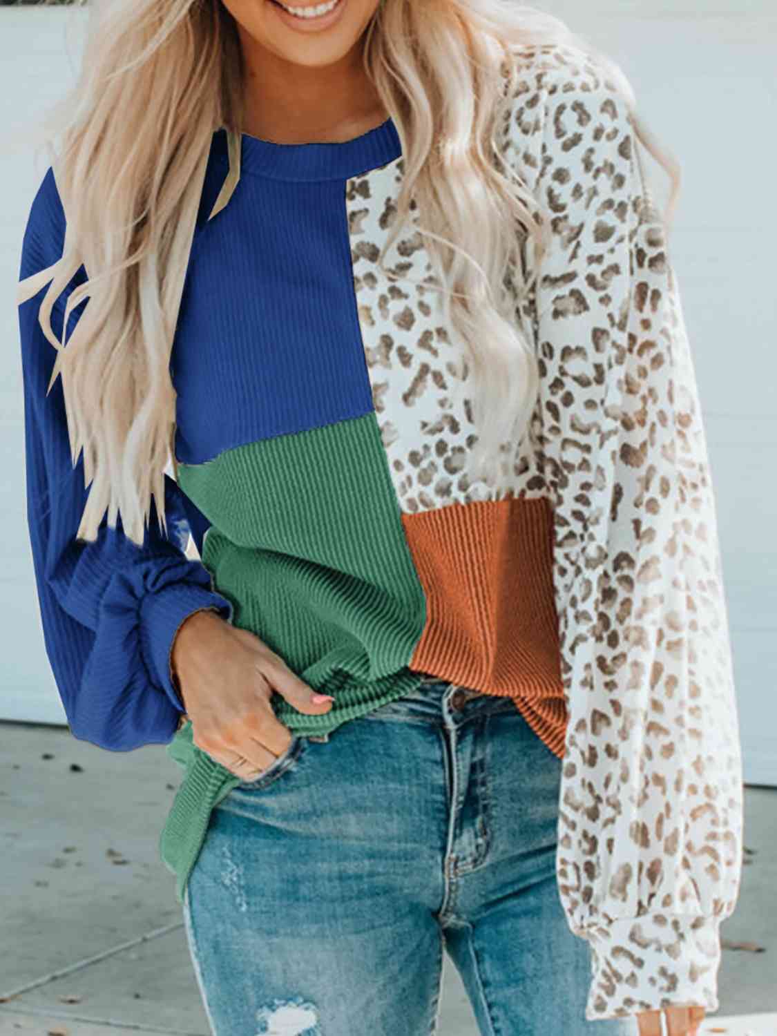 Color Block Leopard Round Neck Sweatshirt - Trendsi