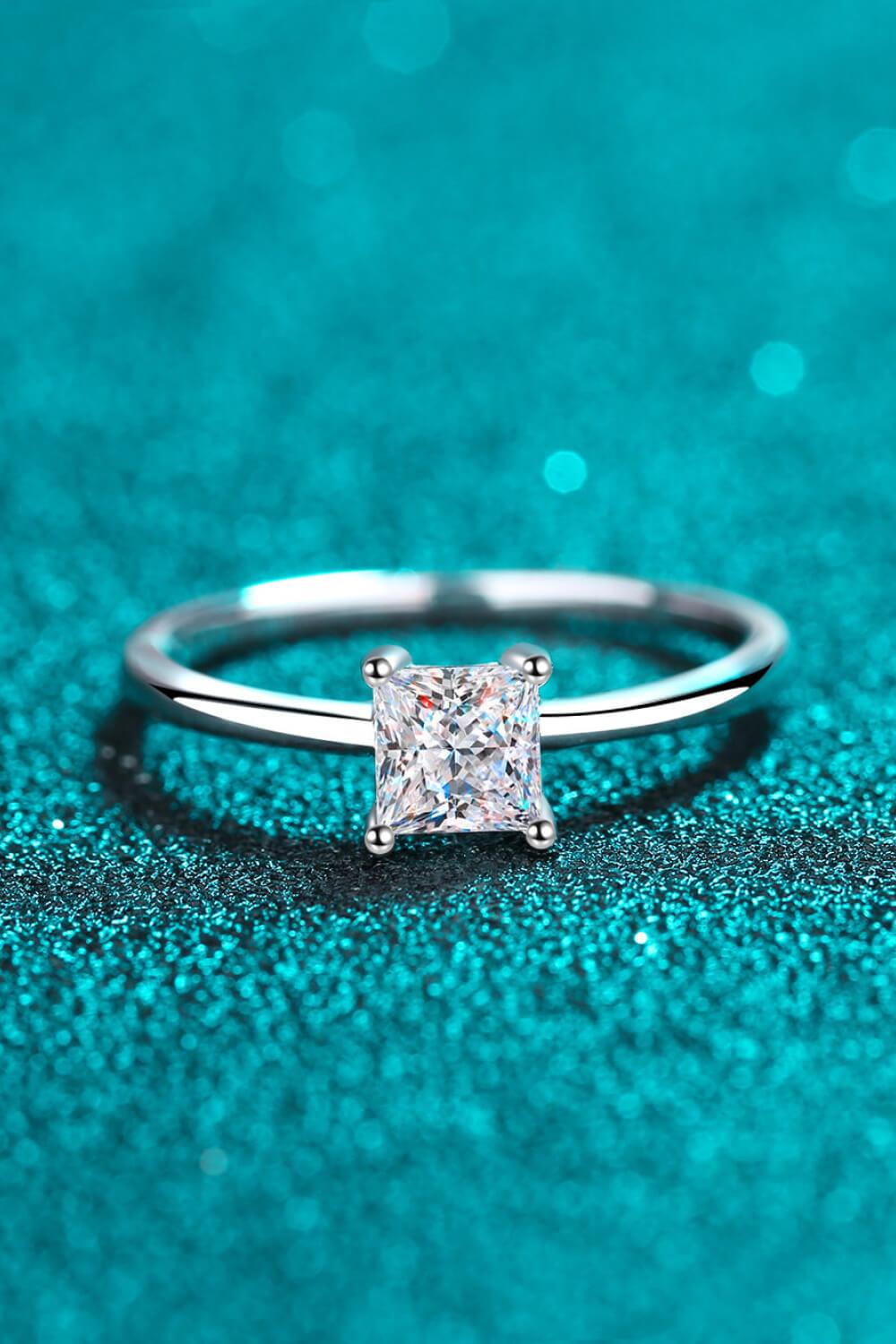 925 Sterling Silver Moissanite Solitaire Ring - Flyclothing LLC