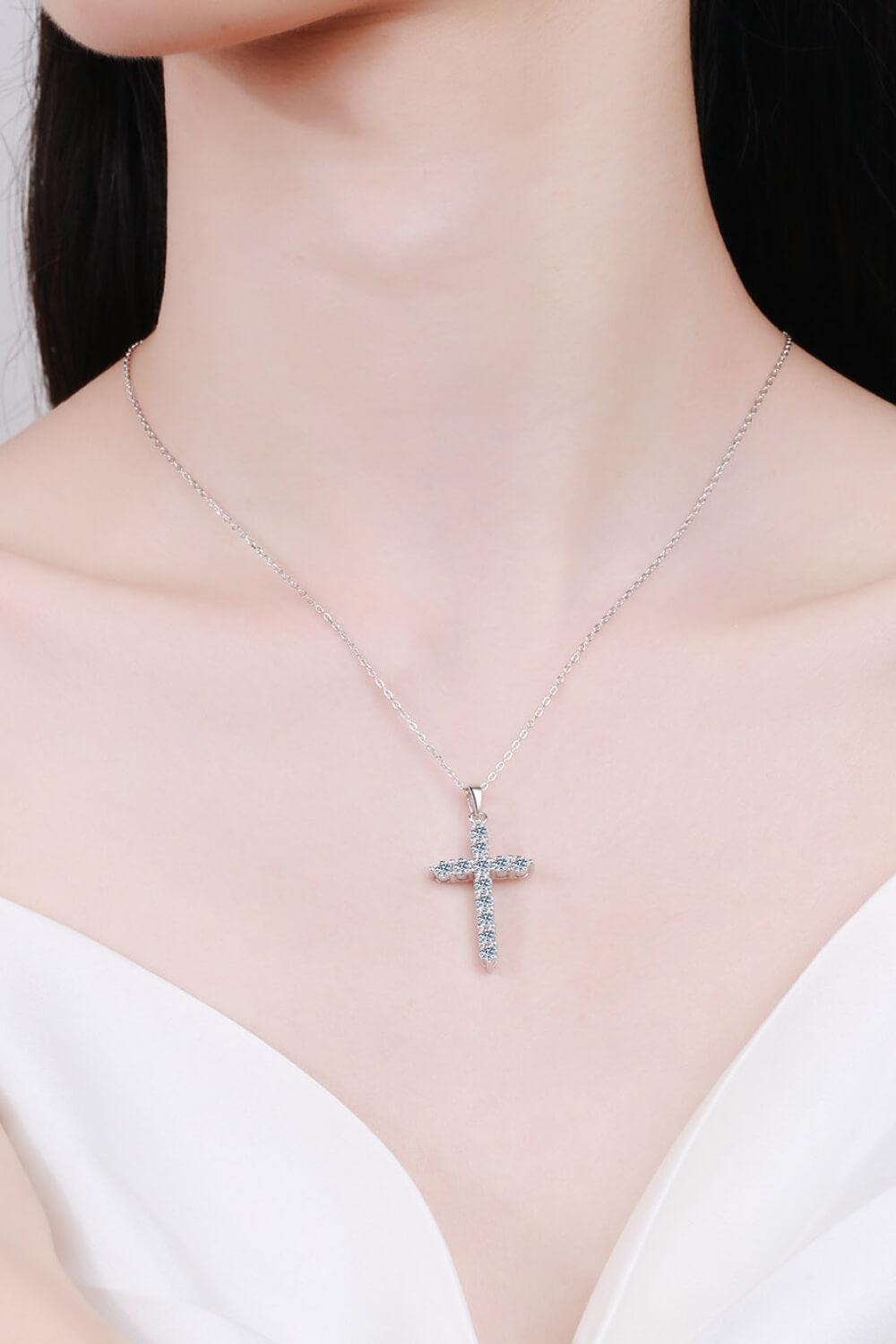 925 Sterling Silver Cross Moissanite Necklace - Flyclothing LLC