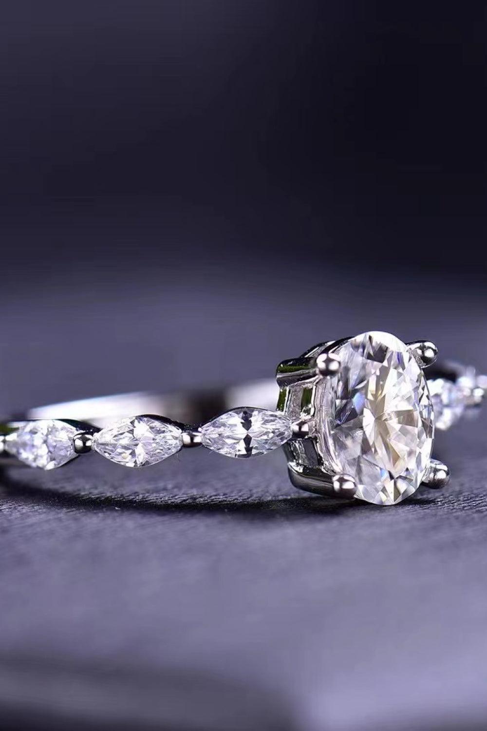 1 Carat Moissanite Oval Ring - Flyclothing LLC