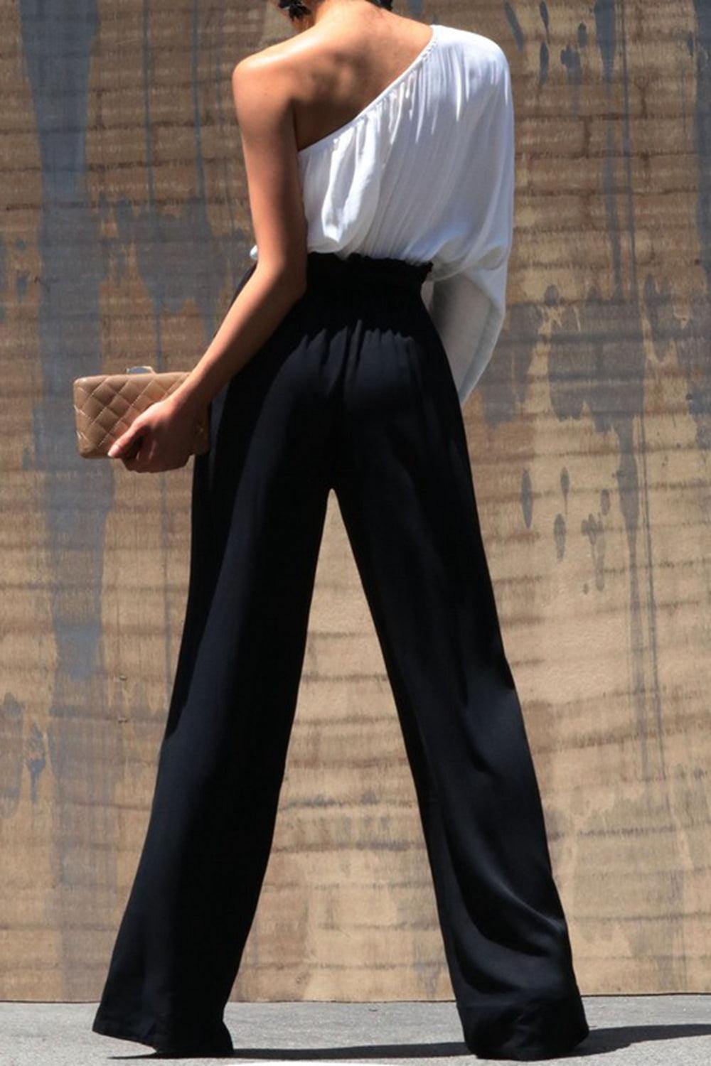 Dress Day Marvelous in Manhattan One-Shoulder Jumpsuit in White/Black - Trendsi