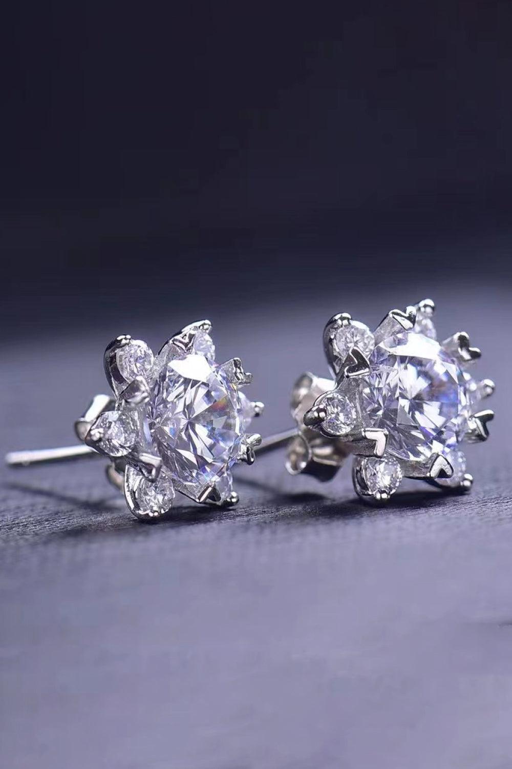 2 Carat Moissanite Floral Stud Earrings - Flyclothing LLC