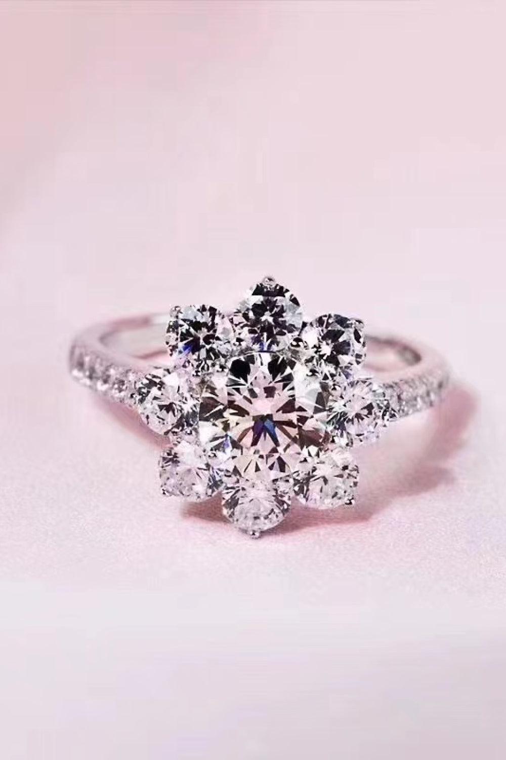 1 Carat Moissanite Flower Ring - Flyclothing LLC