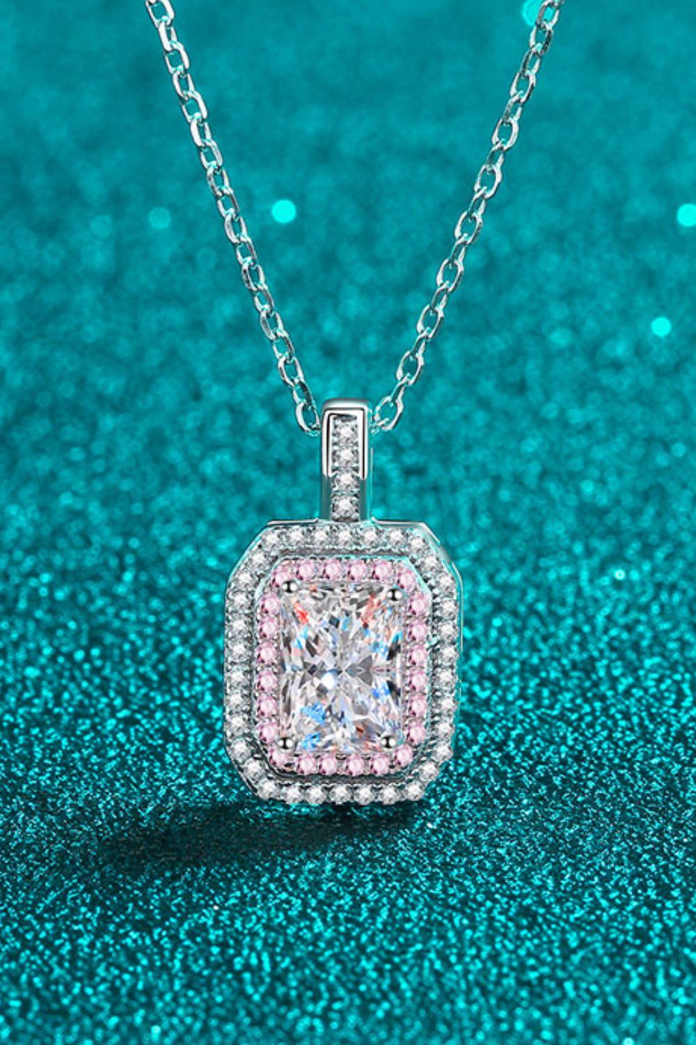 1 Carat Moissanite Geometric Pendant Chain Necklace - Trendsi