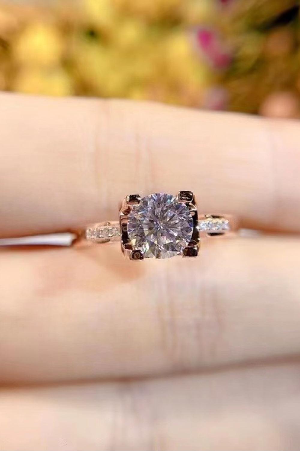 1 Carat Moissanite Ring - Flyclothing LLC