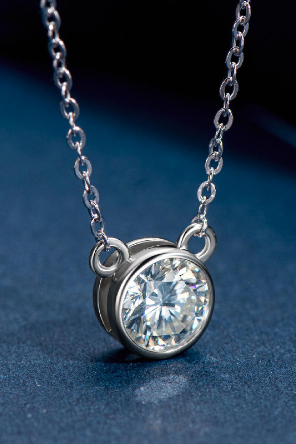 925 Sterling Silver 1 Carat Moissanite Round Pendant Necklace - Flyclothing LLC