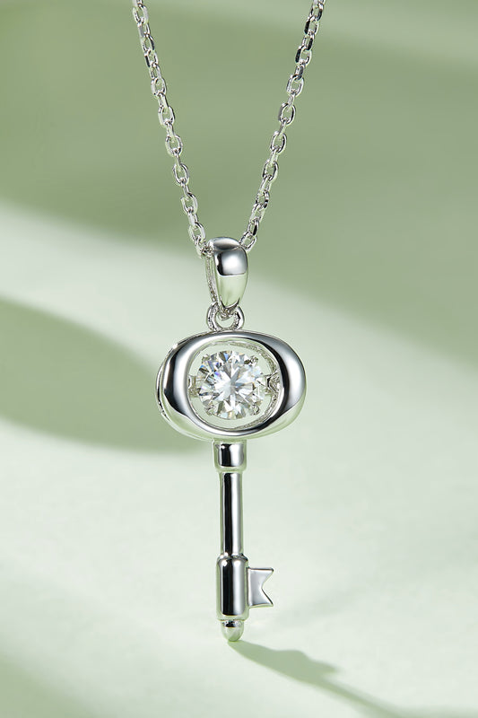 Moissanite Key Pendant Necklace - Flyclothing LLC