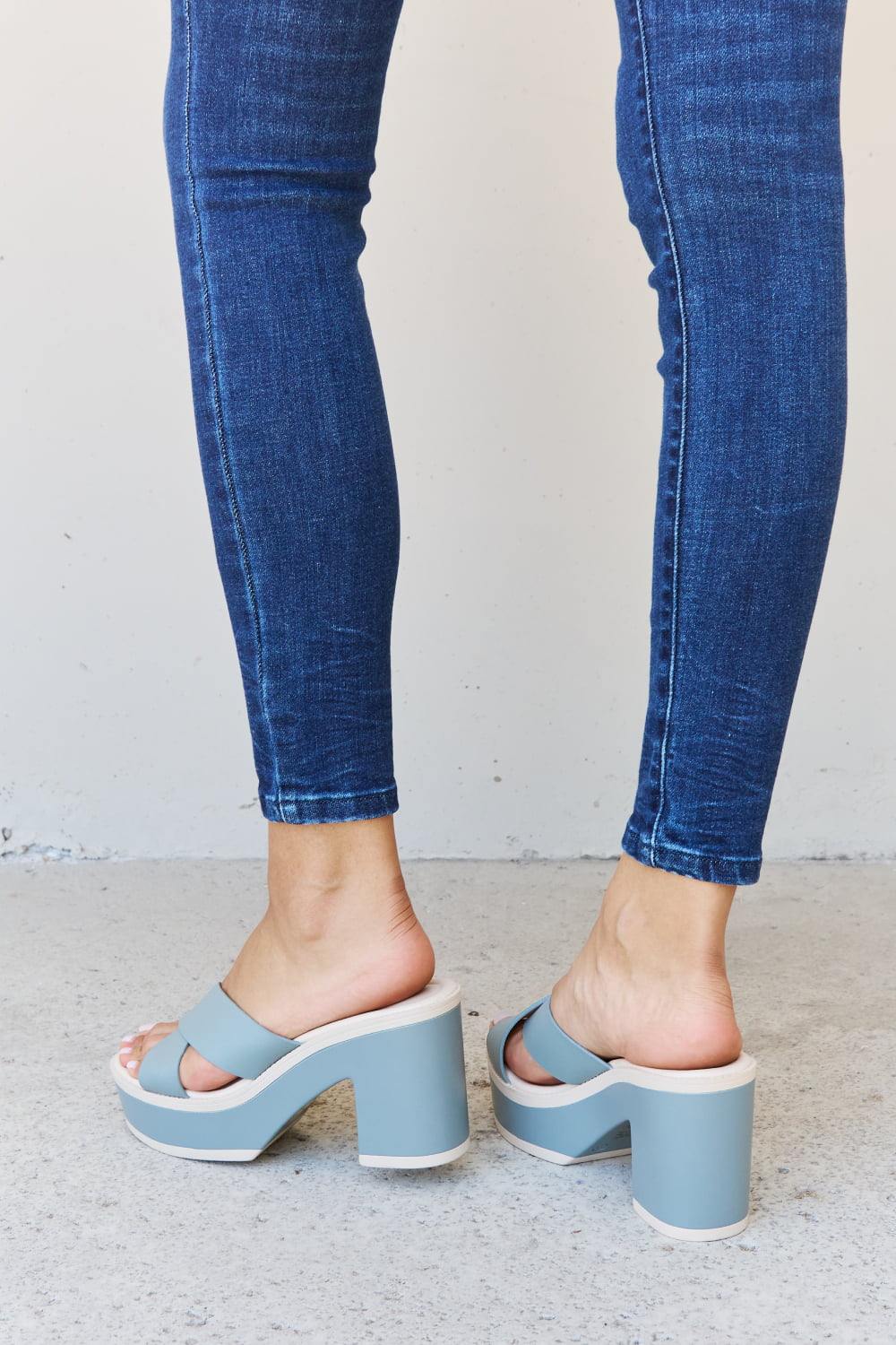 Weeboo Cherish The Moments Contrast Platform Sandals in Misty Blue - Flyclothing LLC