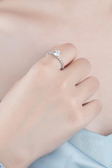 Classic 4-Prong Moissanite Ring - Trendsi